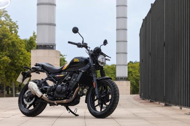 Royal-Enfield-GRR-450-14