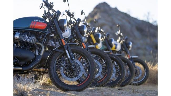 RoyalEnfield_Bear650_sta_098